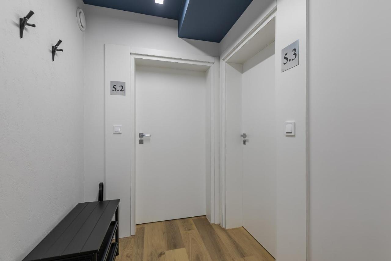 Lighthouse Luxury Penthouse - Jantar Apartamenty เมอร์เชเชโน ภายนอก รูปภาพ